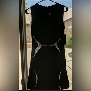AKIRA Black Label Cutout Bodycon Dress L Contrast Panels Sleek Clubwear Edgy